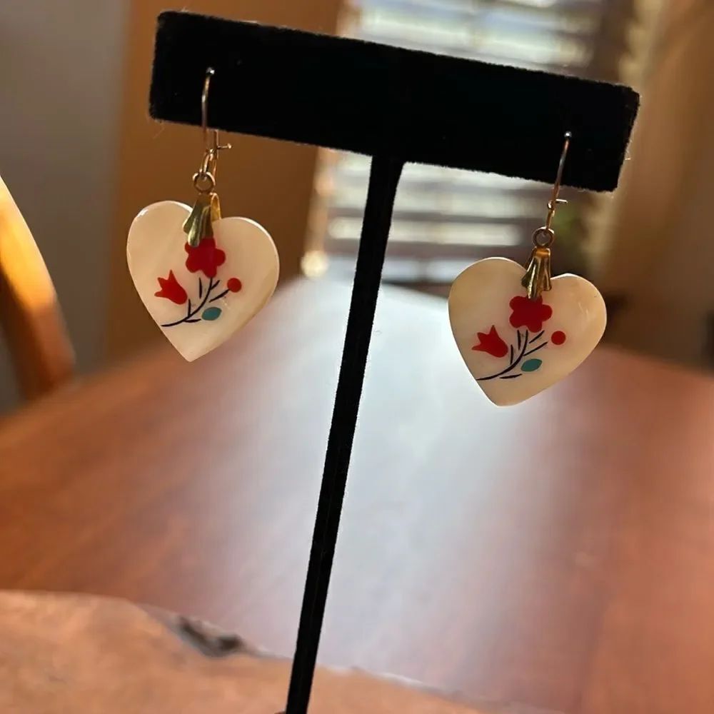 Vintage Mother of Pearl Heart Shaped Earrings with Tulips